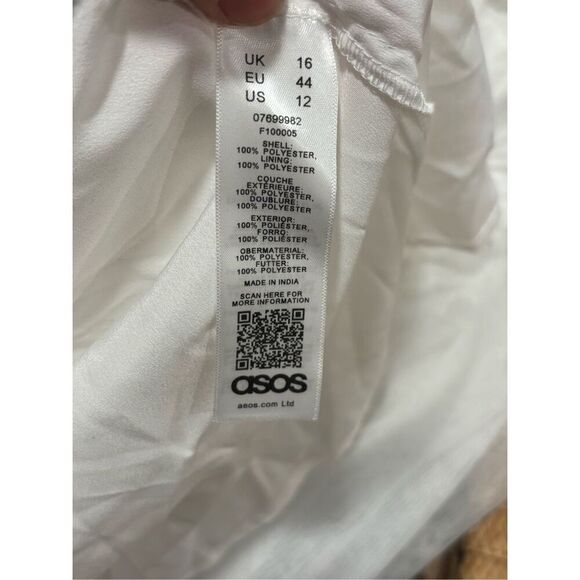 ASOS Women's Elizabeth Long Sleeve Beaded Maxi Bridal Dress White Size 12 NWT - Picture 4 of 5